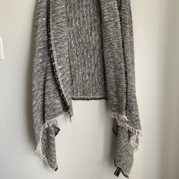 Express Black/White Fringed Cardigan - Picture 2 of 5